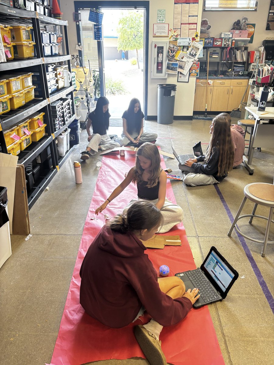 jaimehansendvu1's tweet image. STEM at its best! 🔥 Today in the Makerspace, students engineered lava-crossing bridges—using creativity, strict material lists, and the EDP. They coded solutions with @Sphero Bolts to bring their designs to life. Innovation in action! 🚀 #STEM #Makerspace #EngineeringDesign