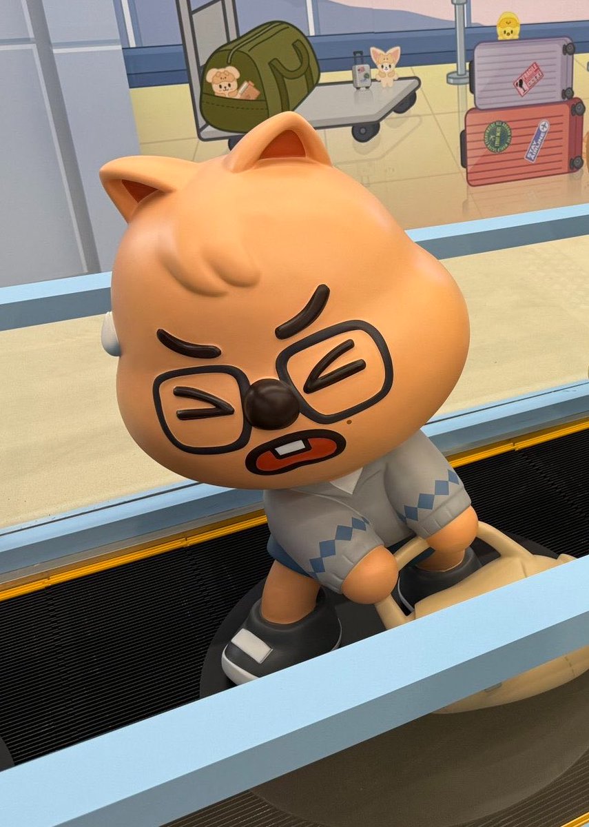 chloe🫐🦇 tweet media