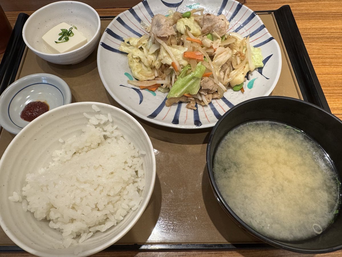 トンテキ紅しょうが tweet media