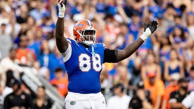 CardsDustin's tweet image. What do we thinks of Caleb Banks #Vikings fans? #nfldraft