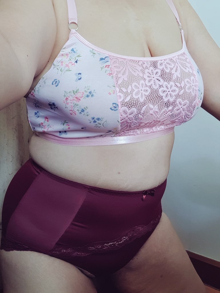 ฮิฮิ หมีสีชมพู😉 tweet media