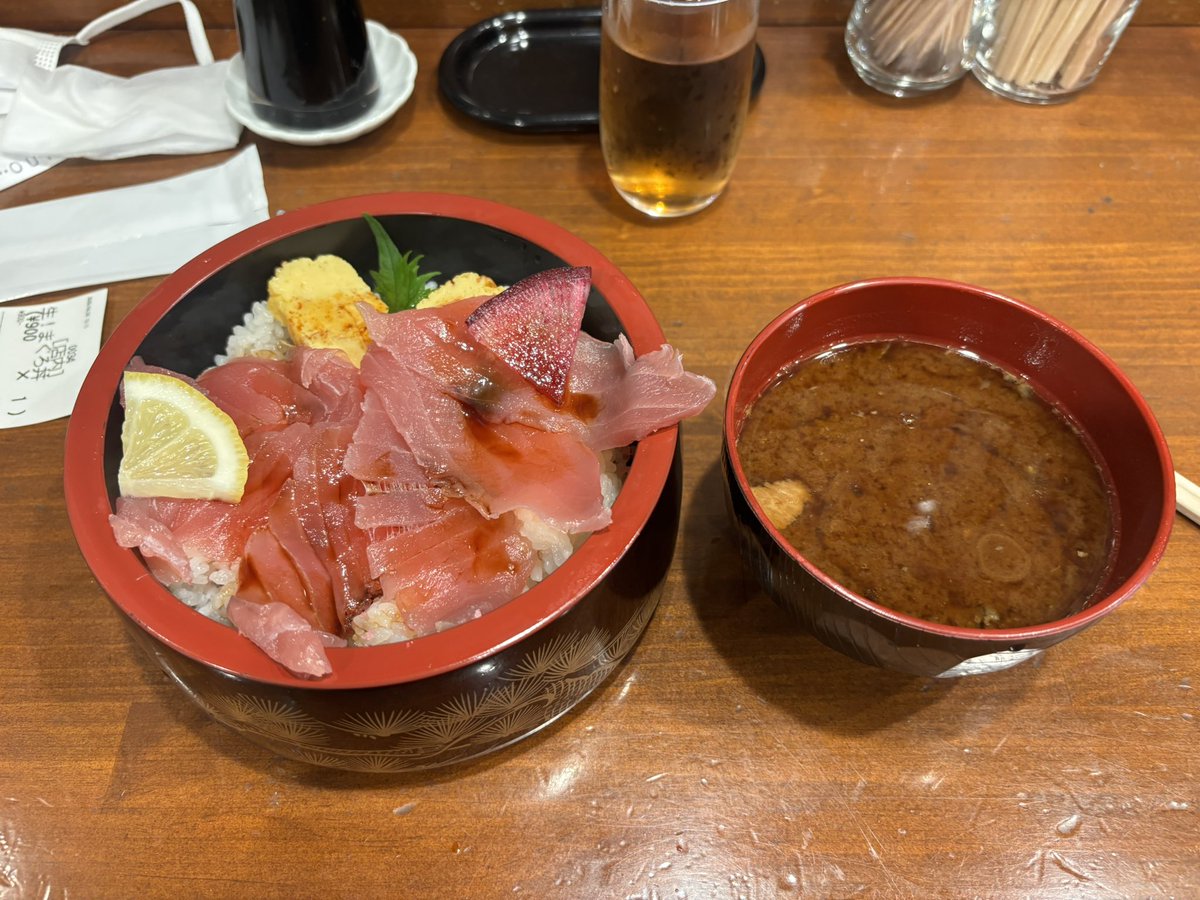 repisie's tweet photo. また良いお店を見つけてしまった
あら汁おかわり自由で900円
ただ、ランチ営業のみっぽい
#ご飯自慢 https://t.co/CWayjmYFew