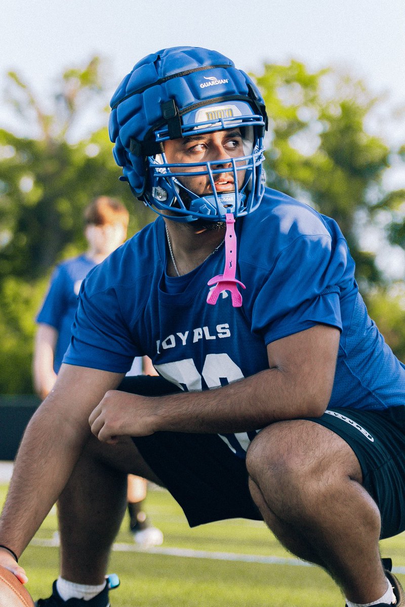 _DominicMiranda's tweet image. Work never done. Just getting started.

Every day is a chance to go harder, think smarter, and push past your last limit.

Comfort is easy. Growth is earned.

#ChallengeYourself @JeffConawayTFA @chadmavety55 @thejaredcrews @Royals__FB