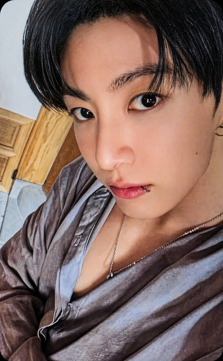 yuè⁷🌷is stu-dying tweet media