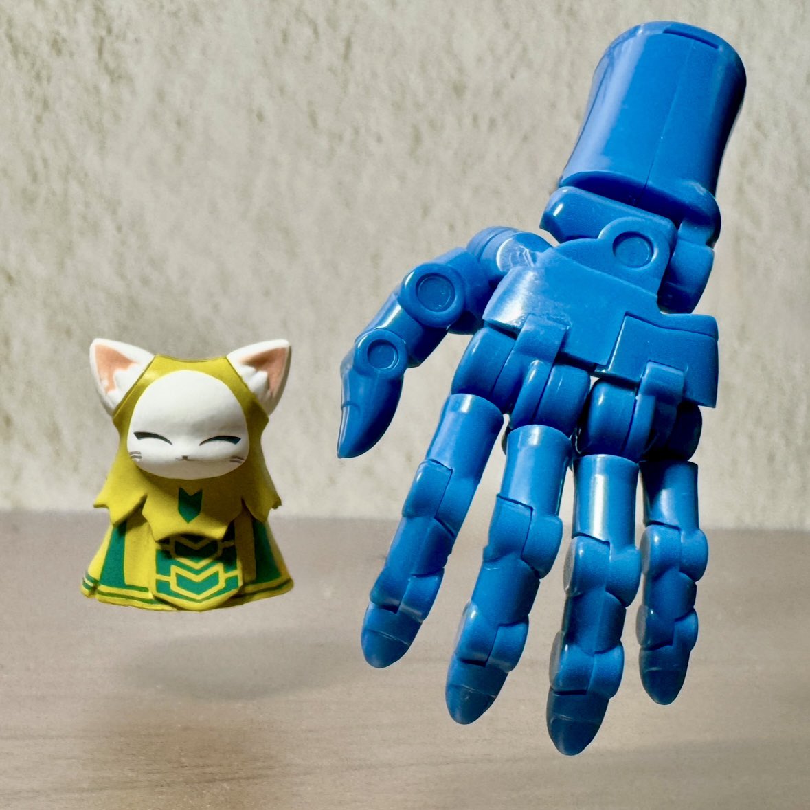 ホーウン tweet media