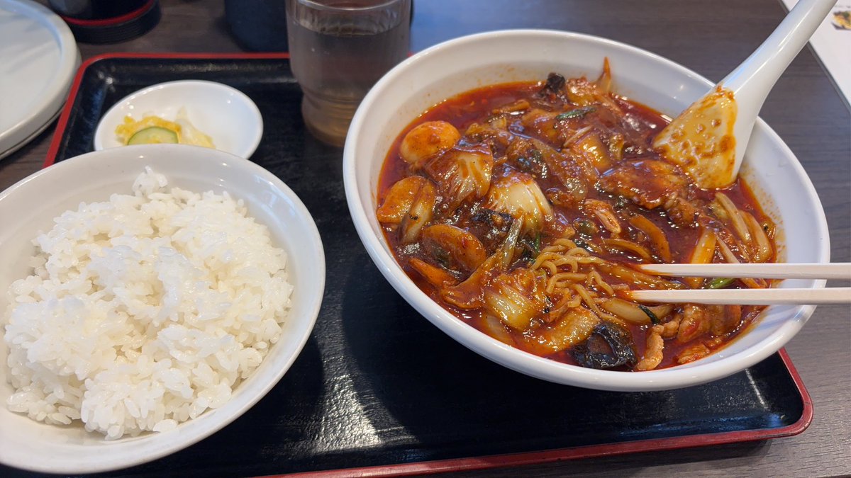 激辛激うま飯食った