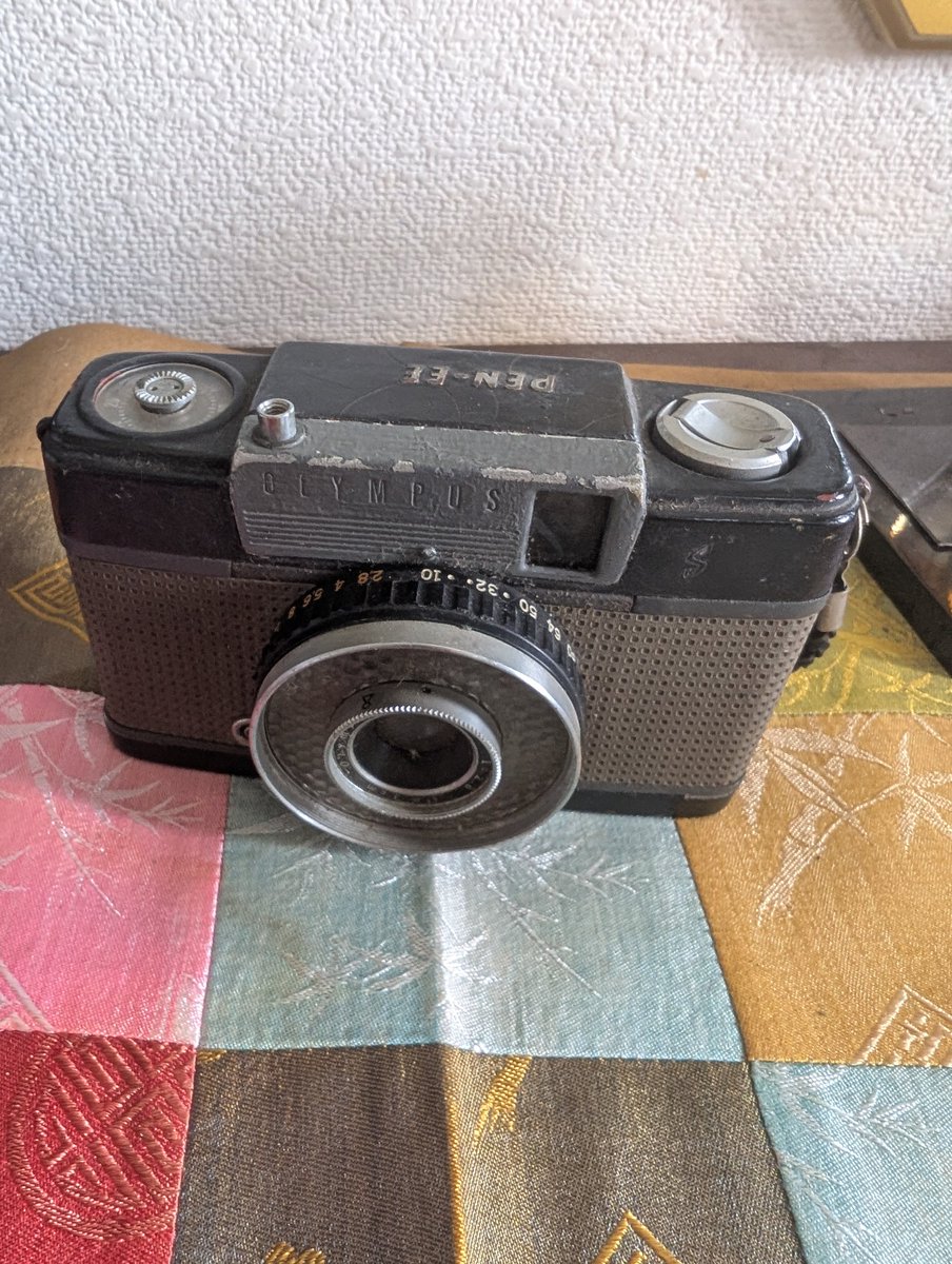 tsukasa1213ekmm's tweet image. #オリンパス　カメラ
#OLYMPUS PEN EE
1961年発売
見つかる
😲🎉