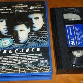 Hijosvideoclub's tweet photo. ¿Recuerdas cuál fue la primera peli que fuiste a ver al cine de niño sin ir con tus padres? Pues la mía fue esta en el 92.
#VHS #Videoclub #Freejack https://t.co/XYOd6Cz6Cd