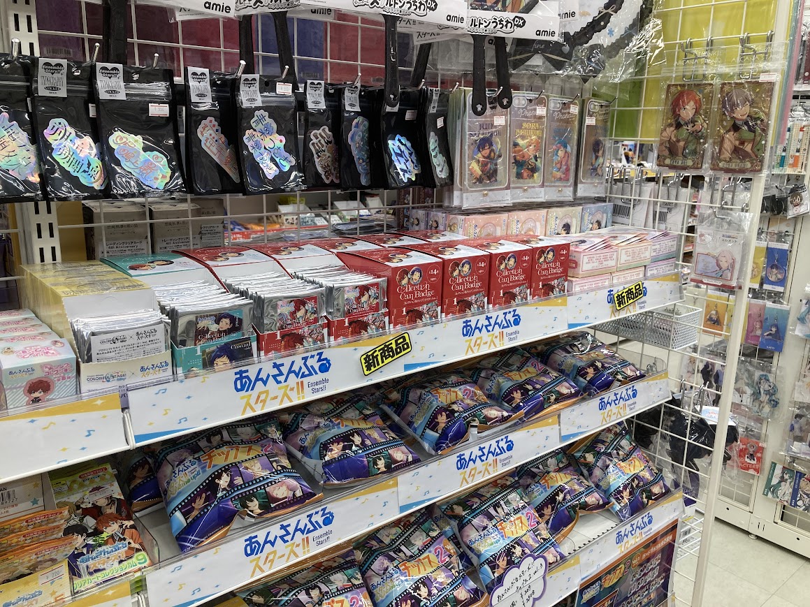 グッズ入荷情報】 💫あんさんぶるスターズ！！ コレクション缶バッジ