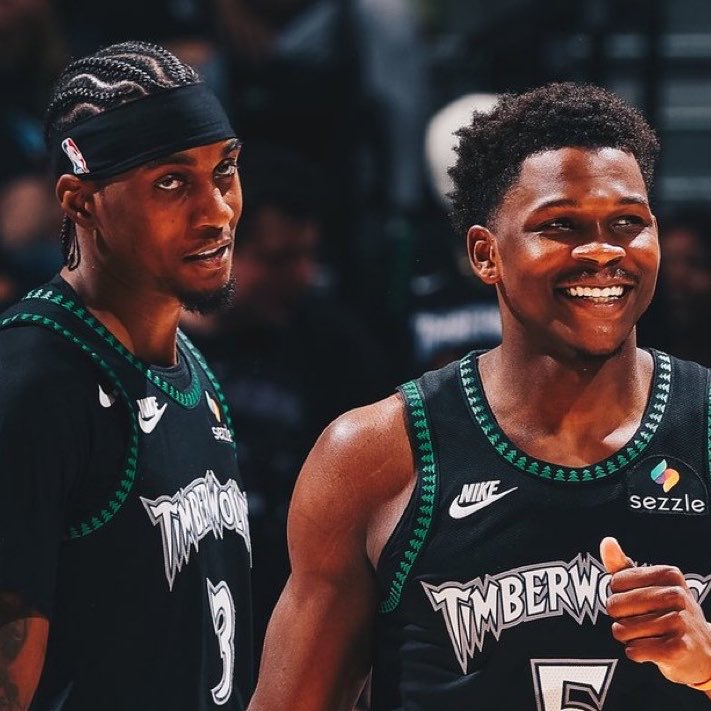 Wolves Lead tweet media