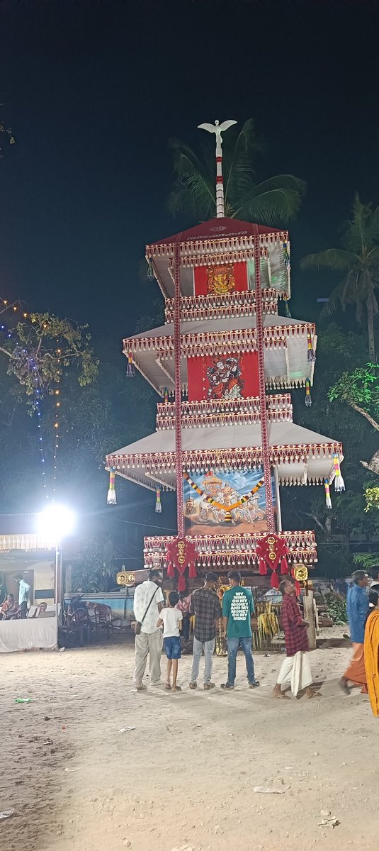 പത്താമുദയ കാഴ്ചകൾ, വെട്ടിയാർ&amp; &amp; കരിമുട്ടം