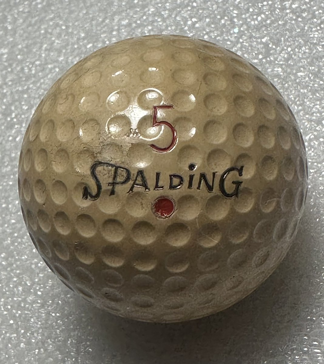 EliteCollect99's tweet image. Check out Spalding Red Dot #5 Vintage Golf Ball 1950s ebay.us/m/lHuqAe #eBay via @eBay