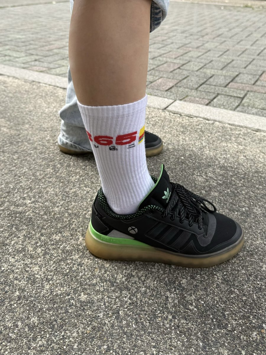 ミキタン tweet media