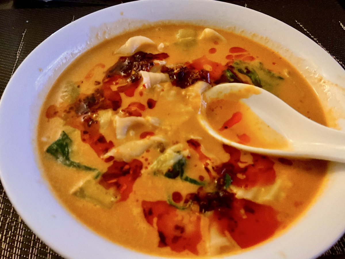 deborahbrian's tweet image. Cool and slightly rainy in #BNE