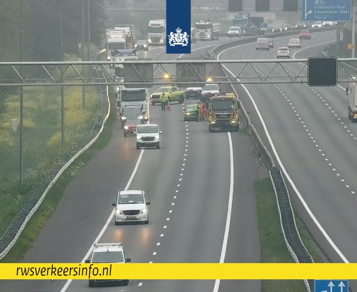 Ongeval op A15 richting Ridderkerk