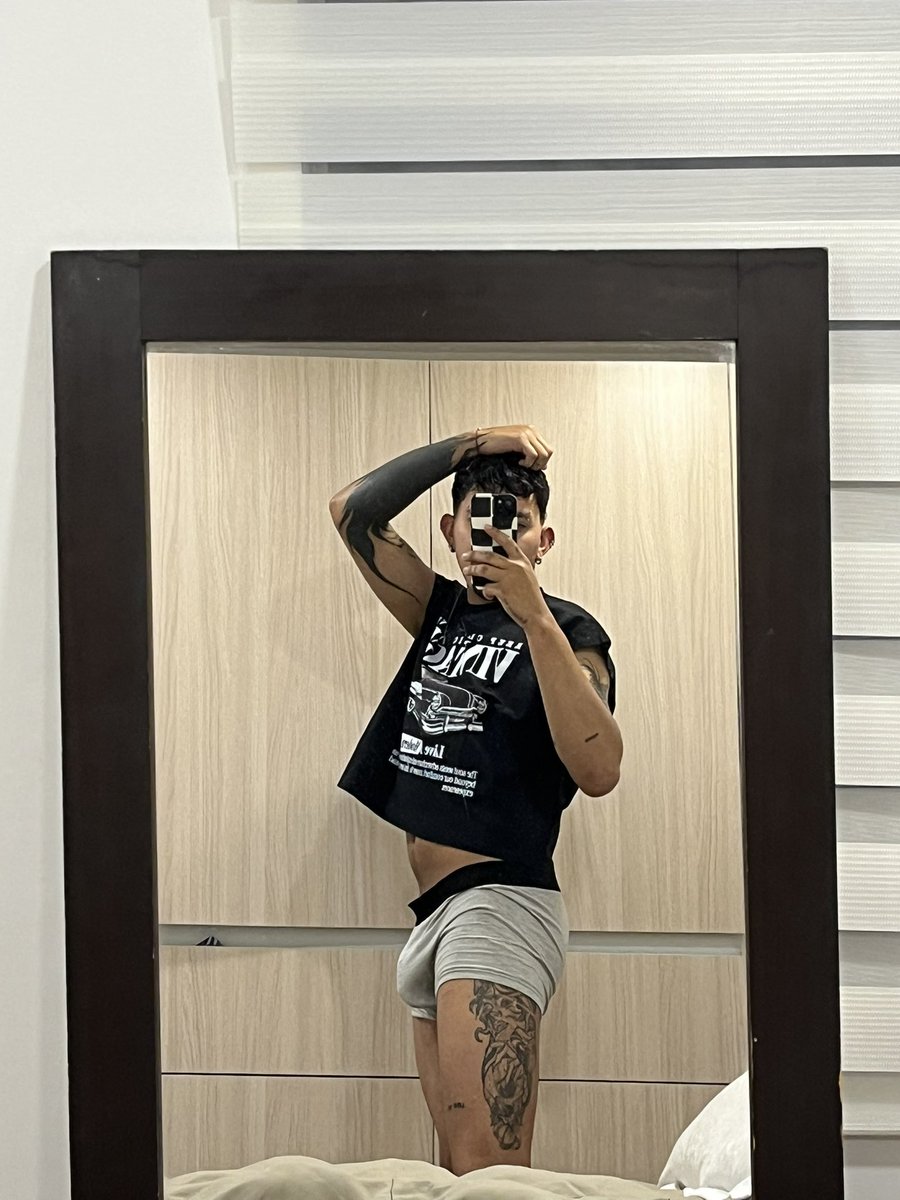 Lambertinoo12's tweet photo. A dormir ✨ https://t.co/FXZosbLsri