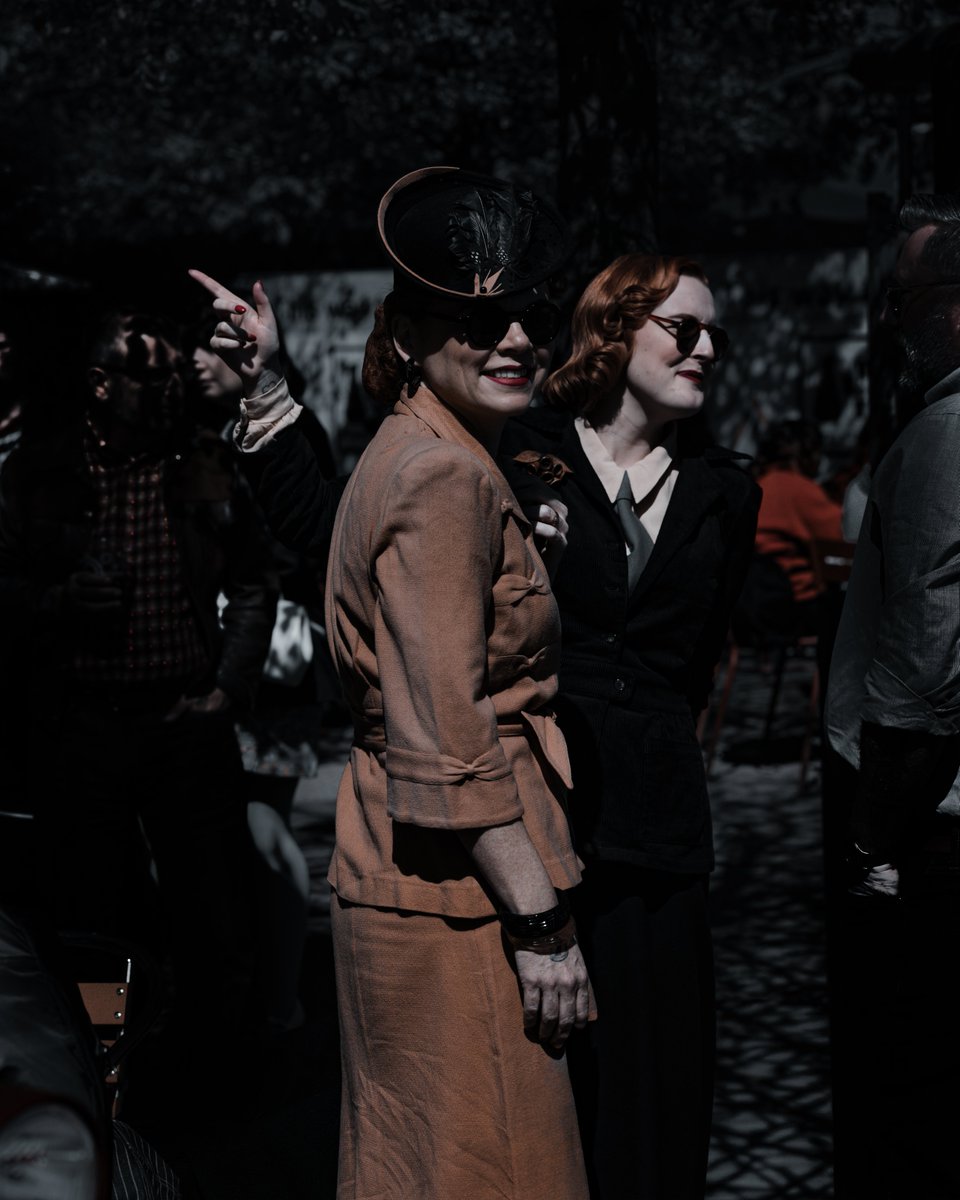KrzysztofNiew13's tweet photo. #CoalDropsYard #LiveEnjoyLondon #KingsCrossVintage #ClassicCarBootSale #LondonMarkets #VintageFinds #RetroLondon #VintageFashion #ClassicCars #discoverlondon #ClassicCarBootSale #CoalDropsYard #vintagelondon #streetportrait #portraitphotographer #classiccarboot #vintagefair https://t.co/mrRewK8JkY