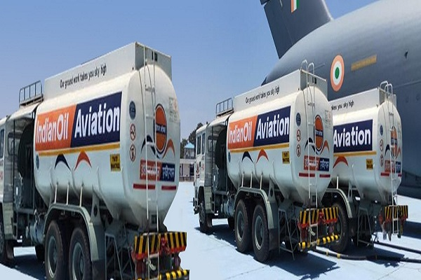 InvGurInd's tweet image. Government issues notification to enable use of SAF-blended jet fuel for planes

investmentguruindia.com/newsdetail/gov…

#Industry #Government #AviationTurbineFuel #SustainableAviationFuel @PetroleumMin  @icao  #CORSIA #Investmentguruindia