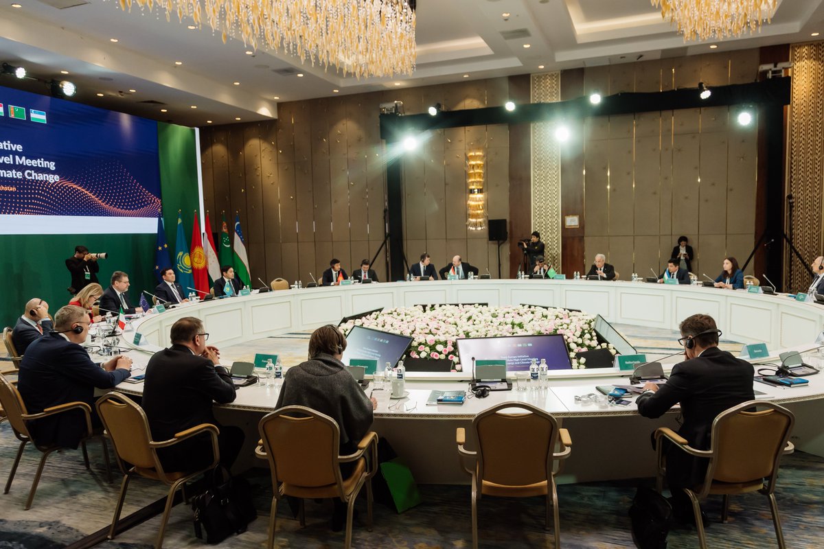 EUinTajikistan's tweet image. Leaders from EU, EU MS &amp;amp; Central Asia convened in #Astana for #TeamEurope Initiative HL Meeting on Water, Energy, &amp;amp; Climate Change. Part of EU’s #GlobalGateway, meeting reinforced cooperation on sustainable #water management, renewable #energy transition, &amp;amp; #climate resilience.