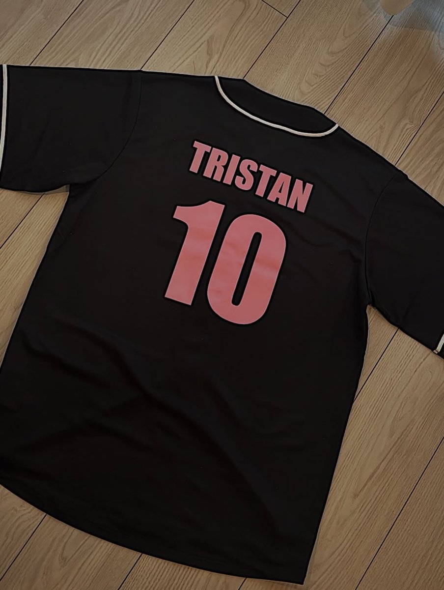 GLOBALTRISTAN's tweet photo. [📸] 260424 TRISTAN (@/tristan_2yn) IG Post

To the National Producers and World Producers,

I am TRISTAN, the "Black Cat of the New World" from PRODUCE 101 JAPAN!!
Thank you very much for all your support during this time. As mentioned in the recent broadcast, I, Tristan, was eliminated during the first ranking announcement. Despite the support from so many people, I was unable to fully show the version of myself that I wanted to show, and I have ended this "New World" journey in a state where I haven't been able to give anything back...

To tell the truth, this was my third time challenging myself to become an idol; I have faced repeated setbacks, including times when it overlapped with my university entrance exams. I intended to treat this "New World"—which I finally made into a reality—as my last chance.
However, once I opened that lid (started the journey), I found wonderful teammates, trainers, and staff that I can't describe in just one word. 

And because of the fans who turned me into an "idol," I have come to want to pursue the dream of being an "idol" even more. Regarding the future, nothing is decided at this point, but [I want to show] the "true me" that I've wanted to show...

I want to continue to improve myself while expressing the "Tristan" I want to show.
Although you won't be able to see "Tristan" in the "New World" anymore, I will work harder and harder, so I would be happy if you could watch over me warmly. 

Thank you so, so much for all the support and votes!!!!! 🐾♡♡

P.S.
I wanted to do "Neko" (Cat) for the Concept Evaluation so badly...
That was definitely meant for me...
I’m not giving up my title as the one in charge of the "Black Cat"...

I love all of you "Torinyanzu" (Tristan Fans)!! ♡

Tristan / Tristan
BIG LOVE!!!!!!!!!

trans: @GLOBALTRISTAN 
#TRISTAN #トリスタン
#日プ新世界 #101SHINSEKAI
#TRISTANGLOBAL @TRISTANFILES  @HE_IS_TRISTAN @GOGOTR1STAN