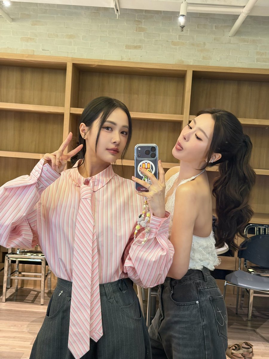 Oomeisaya tweet media