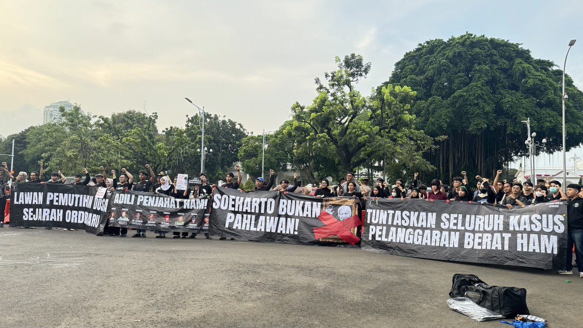 sumarsih11 tweet media