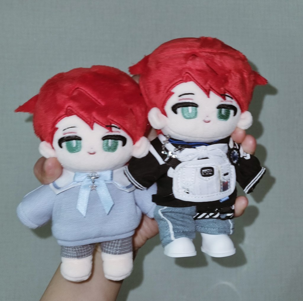 @ : 저 애들이 한손에 다 들어오다니
쟤는 작고요

여기가 진짭니다(손꽈아악...)