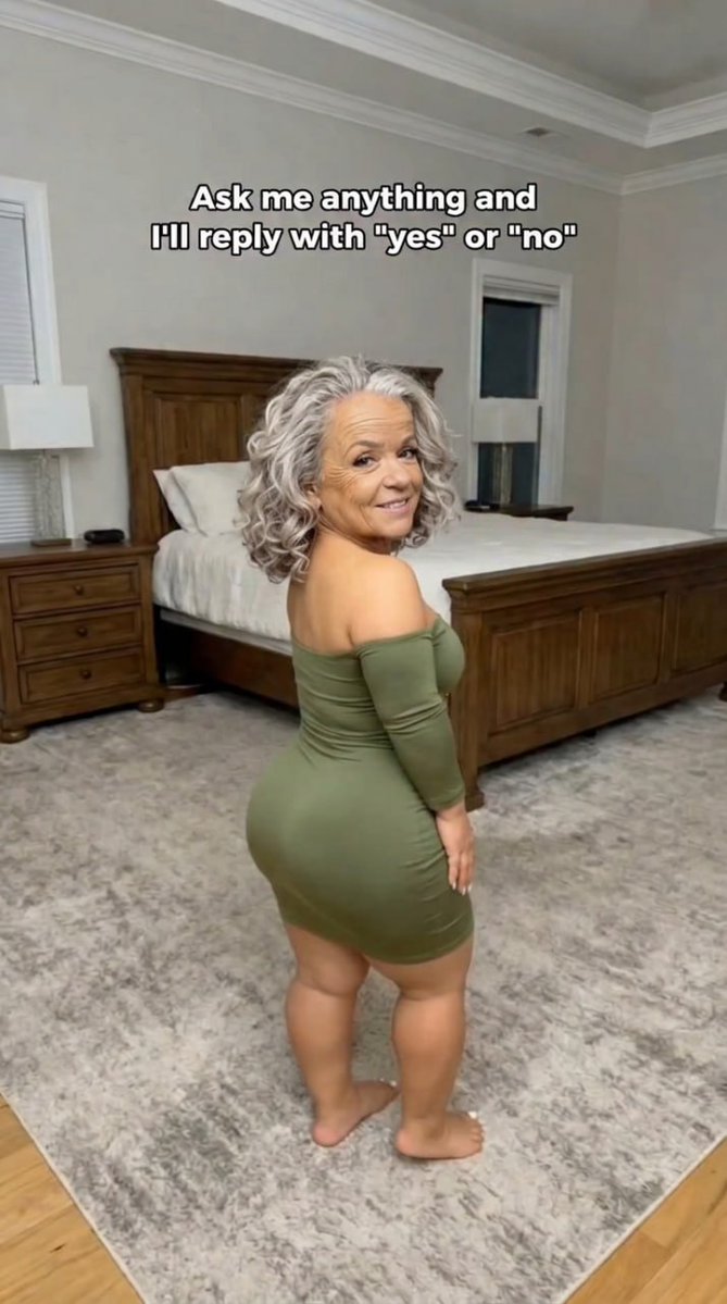 Lena Little ❤️ tweet media