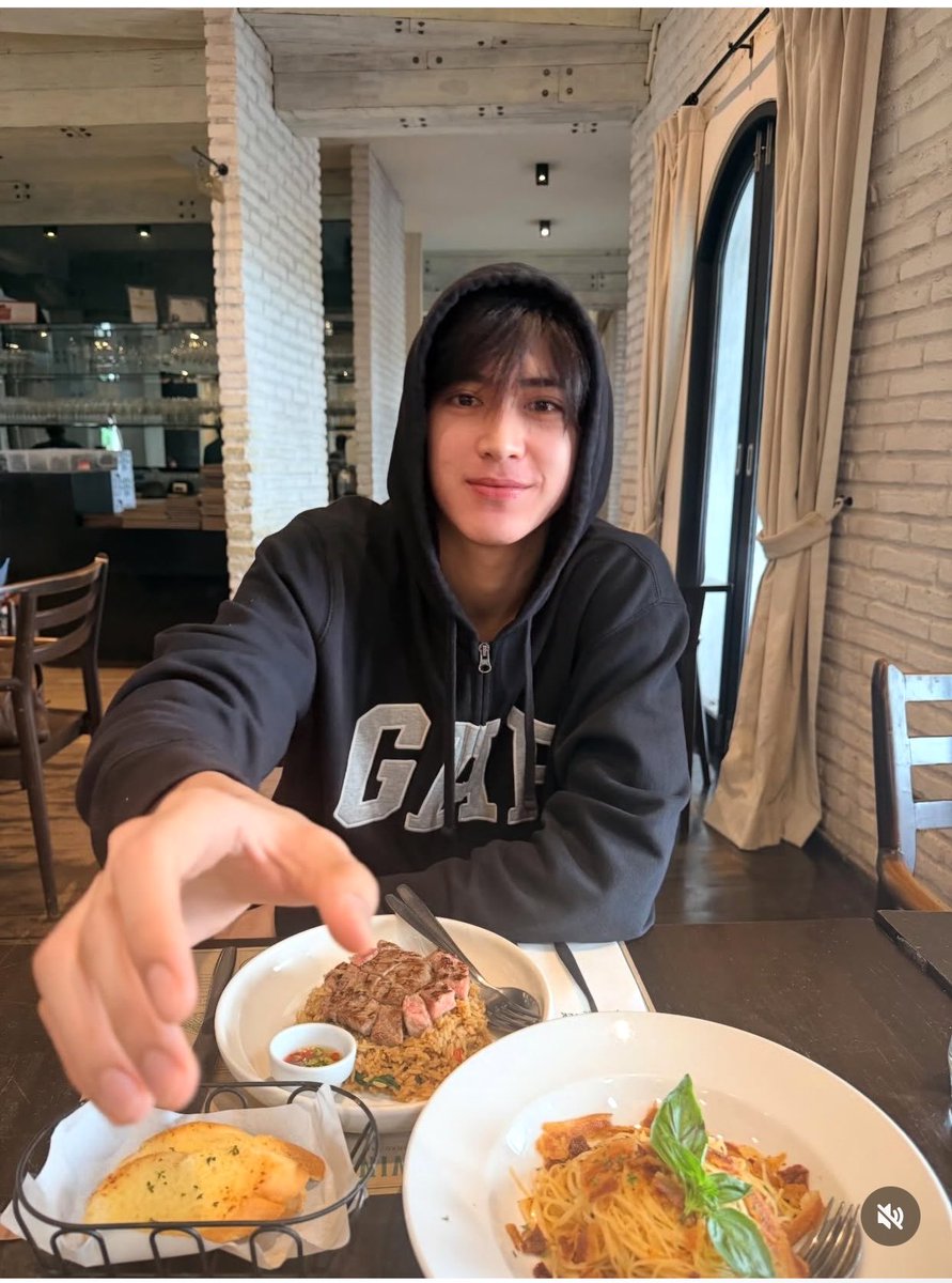 Love_story ❤️ tweet media