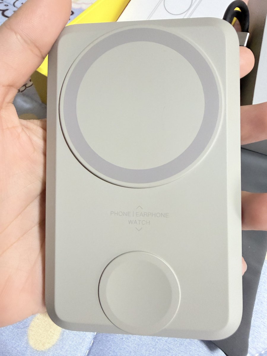 mojiiiii3106's tweet image. ส่งต่อ พาวเบอร์แบงค์ Orsen
แบรนด์ eloop รุ่น ew31 สีเบจ
เพิ่งได้มาวันที่ 2/3/69
ประกันเหลือ 10เดือน++
อปก.ครบทุกอย่าง
🛵 430รส.

นัดรับ ม.กรุงเทพ/Mrt.บางแคนัดรับได้บางวัน
#powerbank #ส่งต่อpowerbank  #ส่งต่อพาวเวอร์แบงค์  #แบตสำรอง #ส่งต่อ #ส่งต่อแบตสำรอง #ส่งต่อ #พาวเวอร์แบงค์