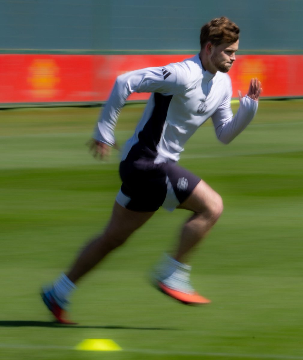 The Touchline | 𝐓 tweet media