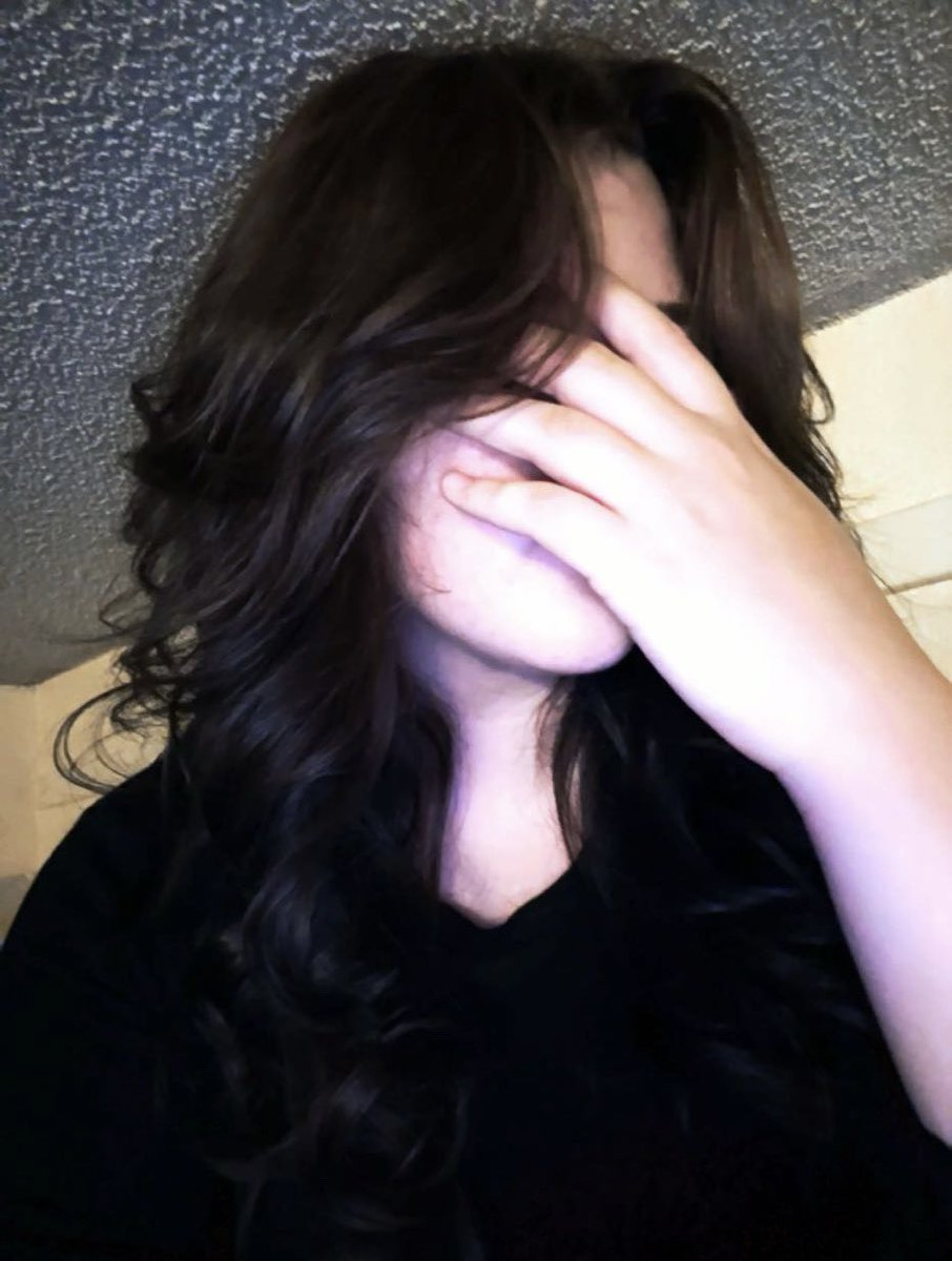 cherry bomb 🍒!! tweet media