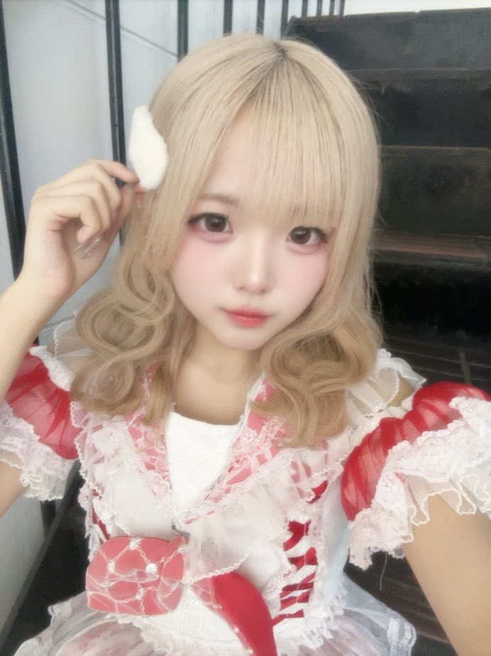 芽吹かえで【あるみー】 tweet media