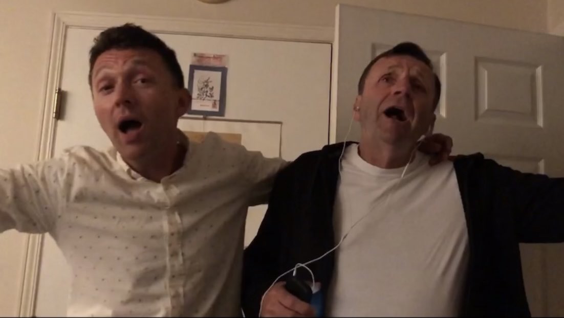 BenWilsonThings's tweet photo. Today would have been Dad’s 80th birthday. Here we are singing a duet (I’m not sure of the year - maybe 2018). Happy birthday, Dad! Miss you! xoxo https://t.co/1LluYEtJKu