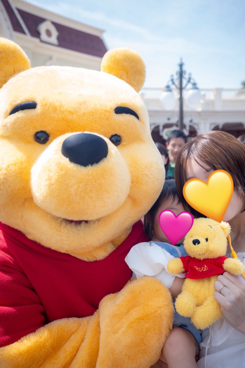 chanoniconico2's tweet photo. この前の日曜、娘ちゃん初ディズニーの時の写真
そして今日結婚記念日㊗️4周年
5年目も楽しんでいきます🤗 https://t.co/db8pSc9w6T