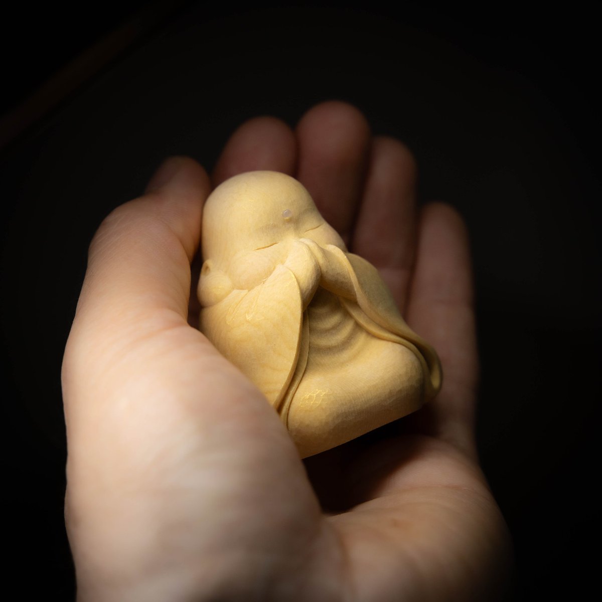 全ての子どもたちが安心して眠れますように。
(-_-)zzz
#新作 #小さなこねむり地蔵