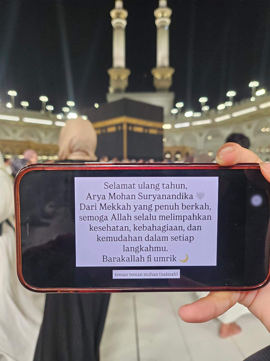 MOHANBASE's tweet photo. Dari tanah suci Mekkah, aku titipkan doa terbaik untukmu.

Semoga setiap langkahmu selalu diberkahi, dipermudah segala urusan, dan dilimpahi kebahagiaan yang tak pernah habis. Semoga di usia yang baru ini, semua impianmu semakin dekat dan hidupmu selalu dalam lindungan-Nya. https://t.co/WJLTDni8n3