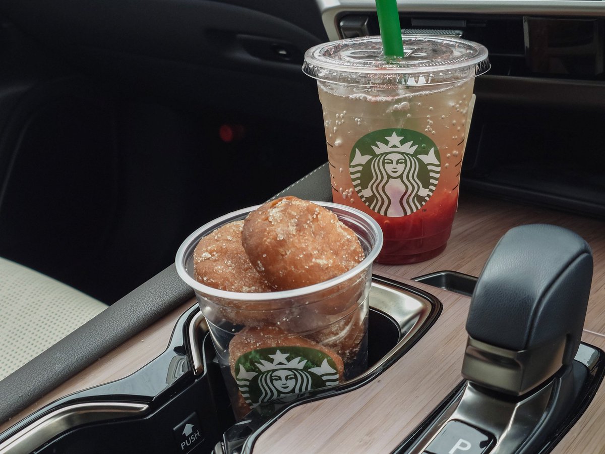 エルライツ tweet media