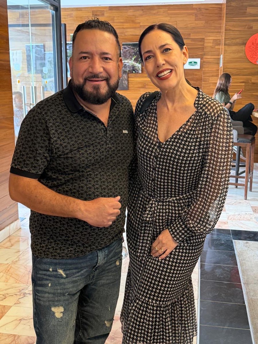 Latzy83's tweet photo. ⁦@StephanieSalas en la obra de teatro #elseductor…. 24 de abril, 7 y 9:30 pm Centro Cultural Paso del@nj https://t.co/WAD7JAH1Ep