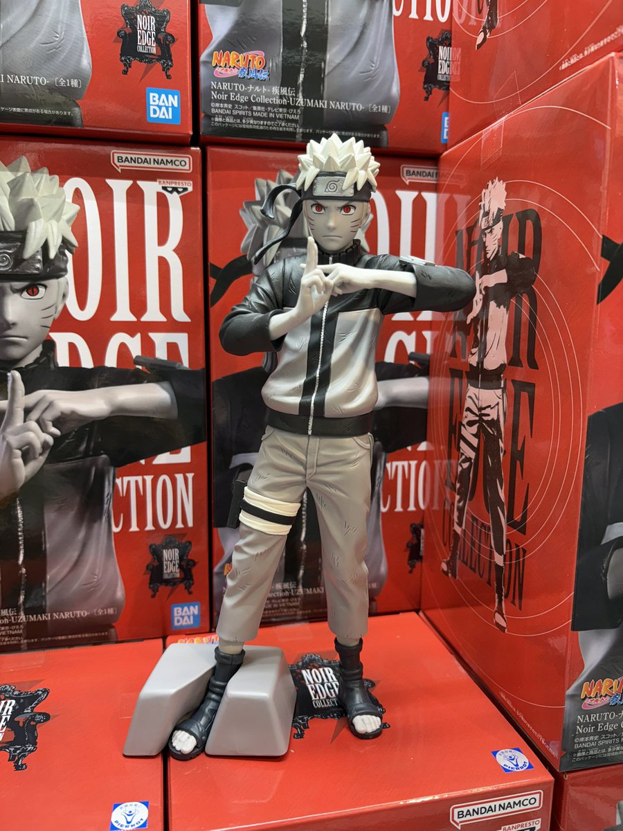 primomymmito's tweet photo. 【NARUTO-ナルト-疾風伝】

＼赤い瞳の差し色にご注目🔥／

「#NARUTO -ナルト- 疾風伝」シリーズから、#うずまきナルト が「Noir Edge Collection」に登場📢

造形美を際立たせるモノクロフィギュアは約23cmサイズ💨

ぜひGETしてください‼️ https://t.co/bMHwg3k2jH