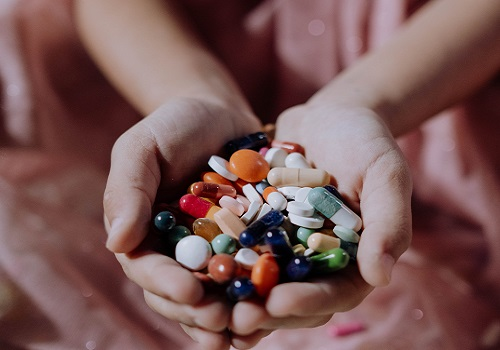 InvGurInd's tweet image. Gujarat Themis Biosyn soars on signing pact to acquire Sanofi`s anti TB, anti-infective brands

investmentguruindia.com/newsdetail/guj…

#StockMarket #PharmaSector @IndiaSanofi  #GujaratThemisBiosynLimited #Investmentguruindia