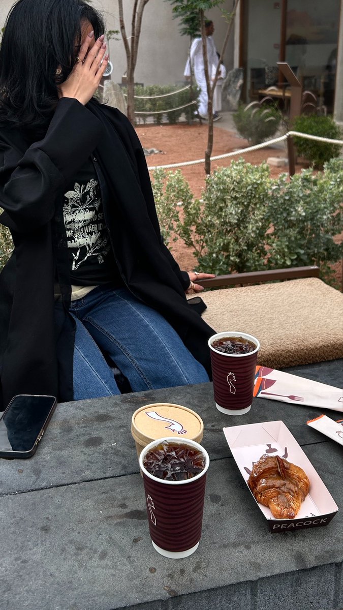 يَاقُوت tweet media