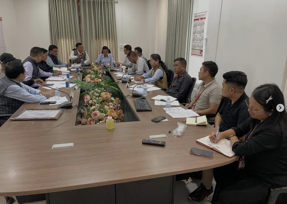 coopmizoram's tweet image. PACS Monitoring Committee meeting held today under MCAB Chairman Pu Lalnunsanga at MCAB Head Office, Aizawl.
Focus on strengthening Primary Agricultural Credit Societies in Mizoram.
#pacs #monitoring #sahkarsesamriddhi #Mizoram @minofcooperatn