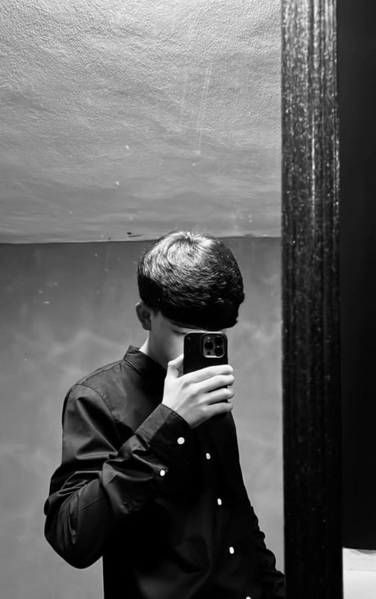 nicolaaas tweet media