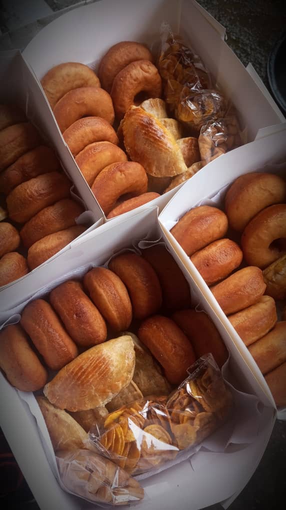 Chichiwillnotpaytax! tweet media