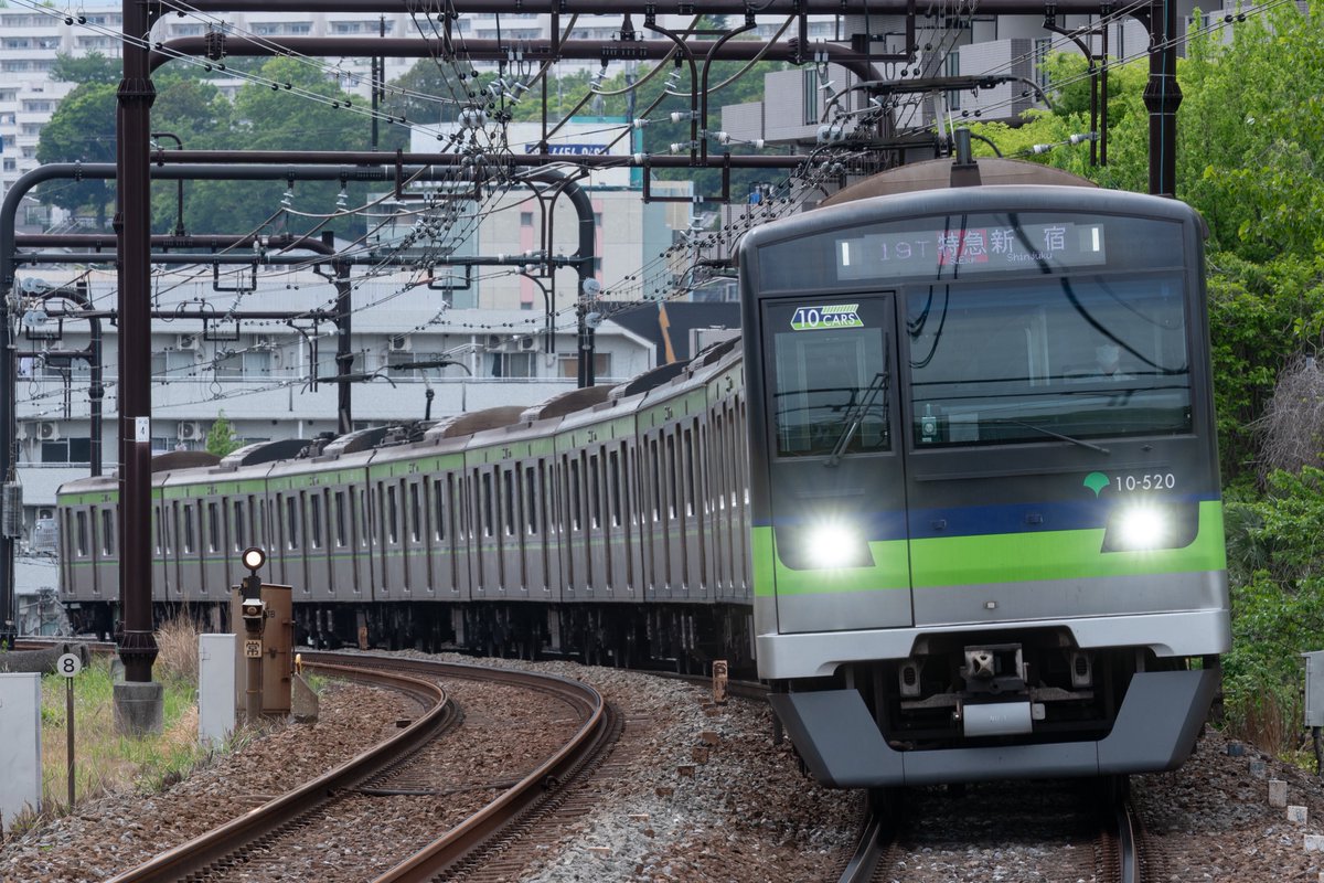 expressisbest's tweet photo. 2026.4.24
0748レ 10-520F 特急 新宿

早朝からのダイヤ乱れによって、特急新宿行きを都営車が代走。久々にT運番の特急を見ることができました。 https://t.co/VTYU0vkWtN