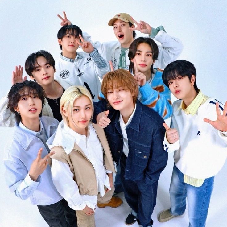 SKZ BASE tweet media