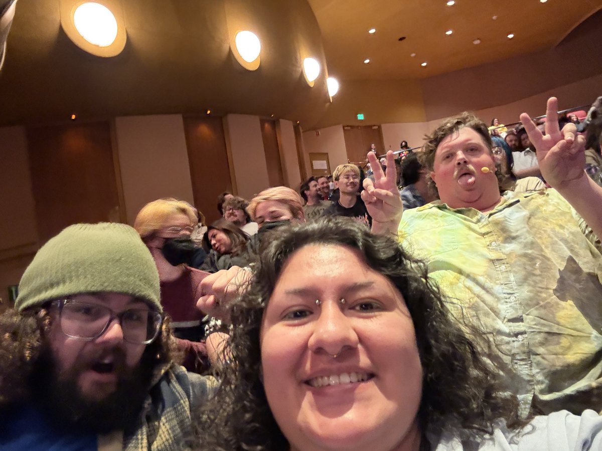 maybeitsjasper's tweet photo. sweetest guy ever. also best comedy show ive ever seen live. 10/10
#blowupyourowncity https://t.co/zxZsAsfNeb