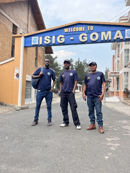 VISIT KIVU tweet media