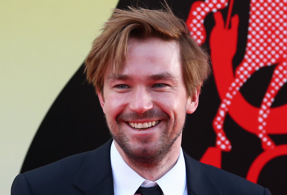 Наташа Переводчица tweet media